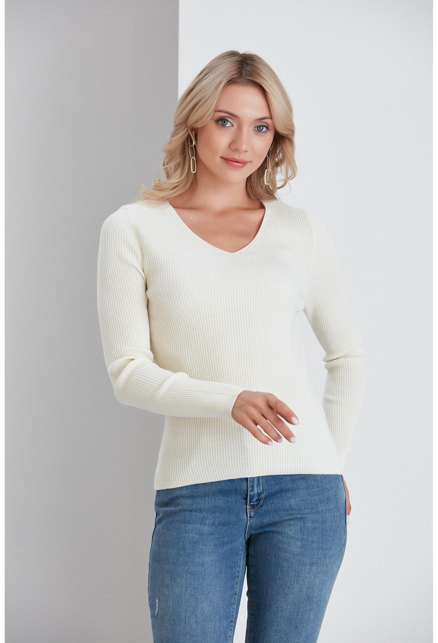 V Neck Basic Sweater - Brand: Sortie Collection - Women & Kids, Baby Clothes Wholesale - TheBS Women