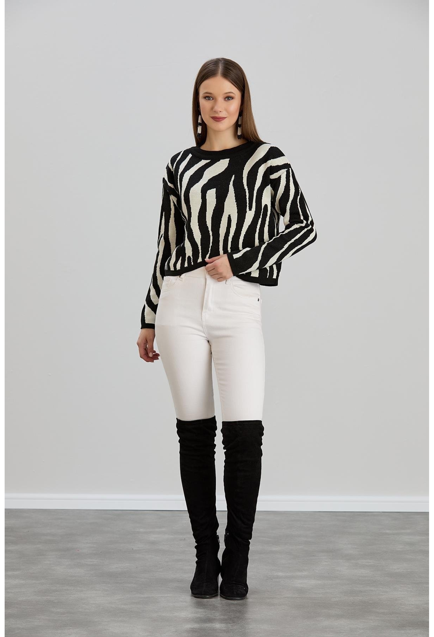 Zebra Patterned Sweater - Brand: Sortie Collection - Women & Kids, Baby Clothes Wholesale - TheBS Women