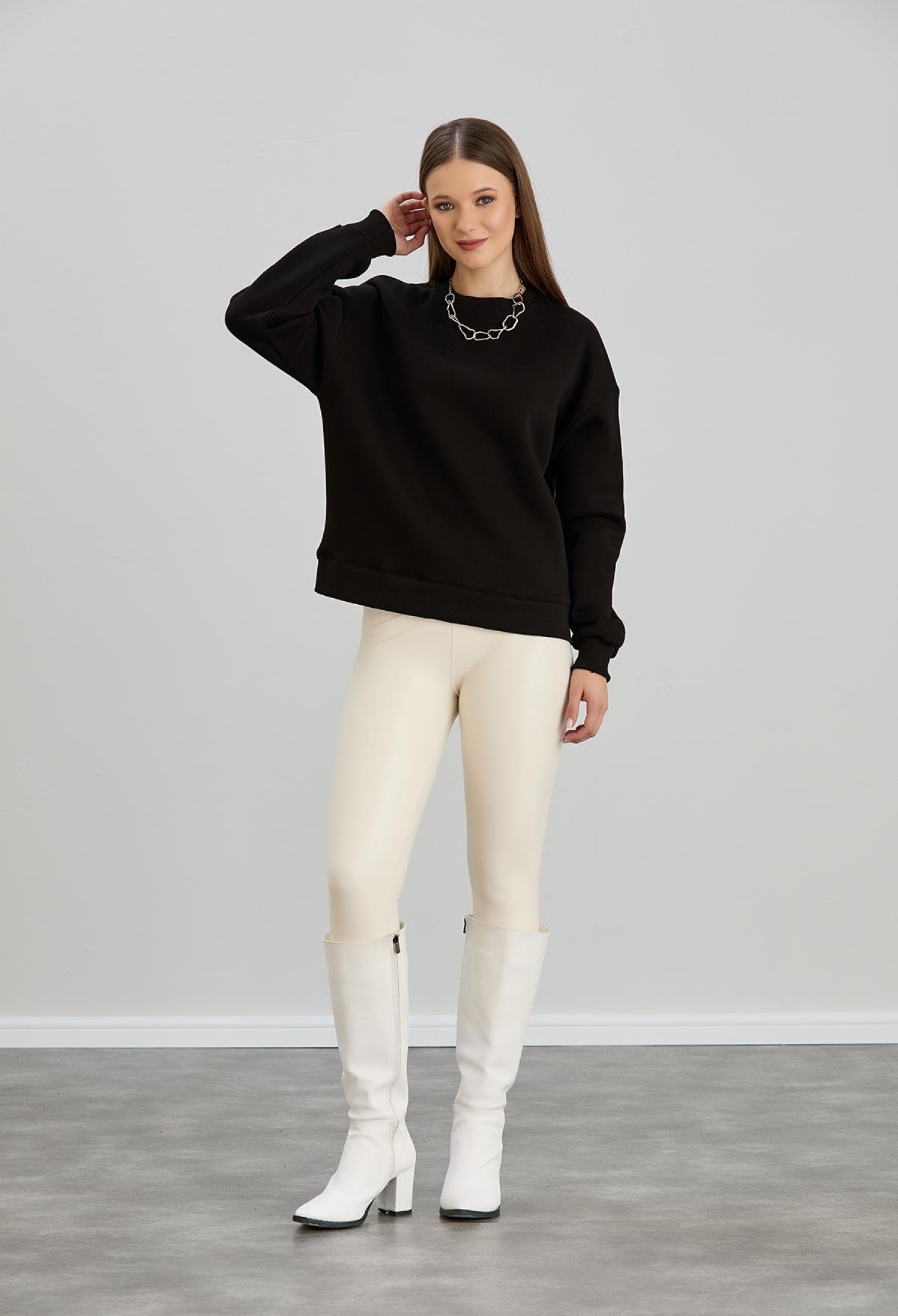 240-Crew Neck Basic Three Thread Sweater - Brand: Sortie Collection - Women & Kids, Baby Clothes Wholesale - TheBS Women
