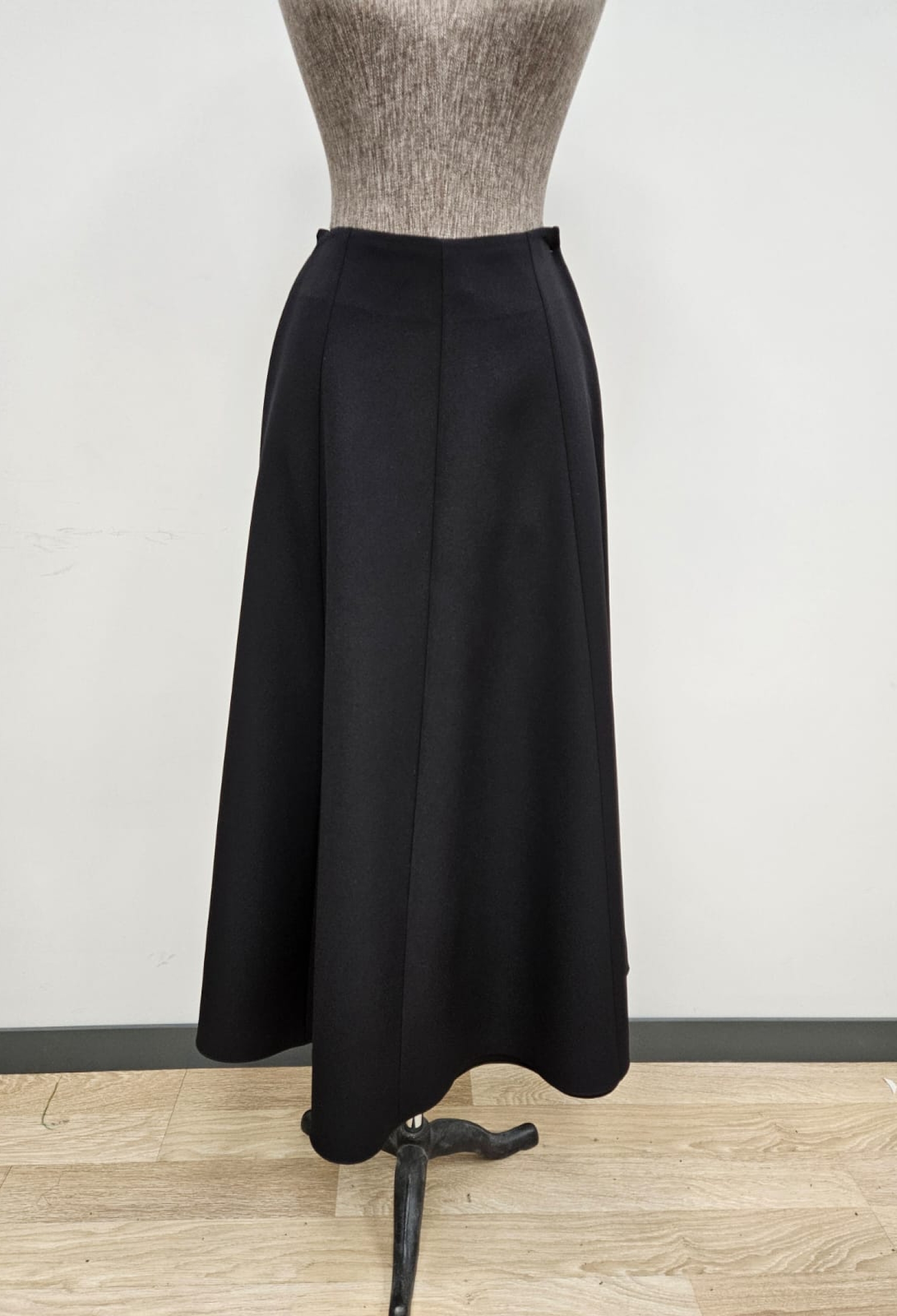 Black Elegant Flared Midi Skirt - Brand: Puane - Women & Kids, Baby Clothes Wholesale - TheBS Women