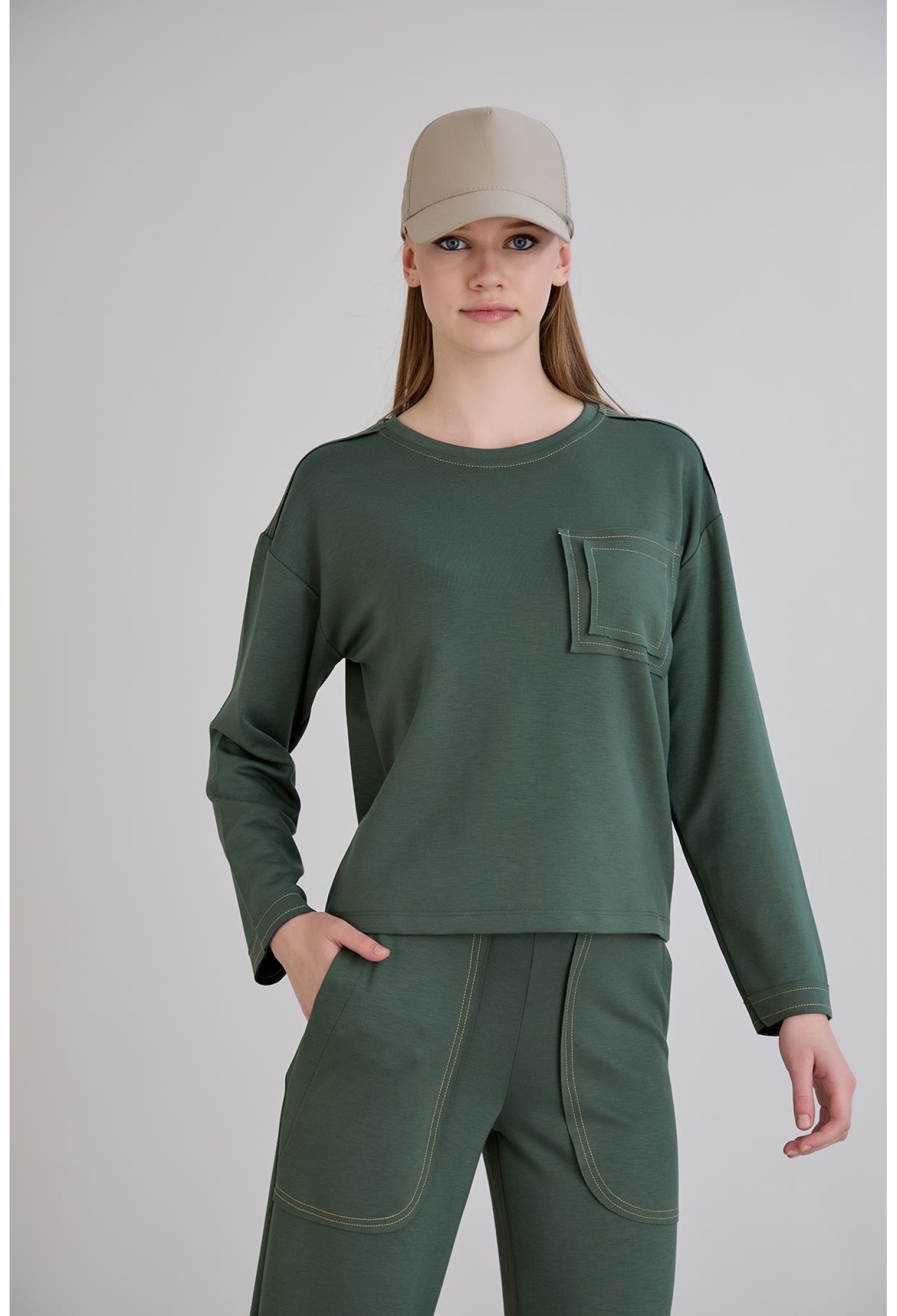 Green Sweatshirt Casual Sport Streetwear - Brand: Sortie Collection - Women & Kids, Baby Clothes Wholesale - TheBS Women
