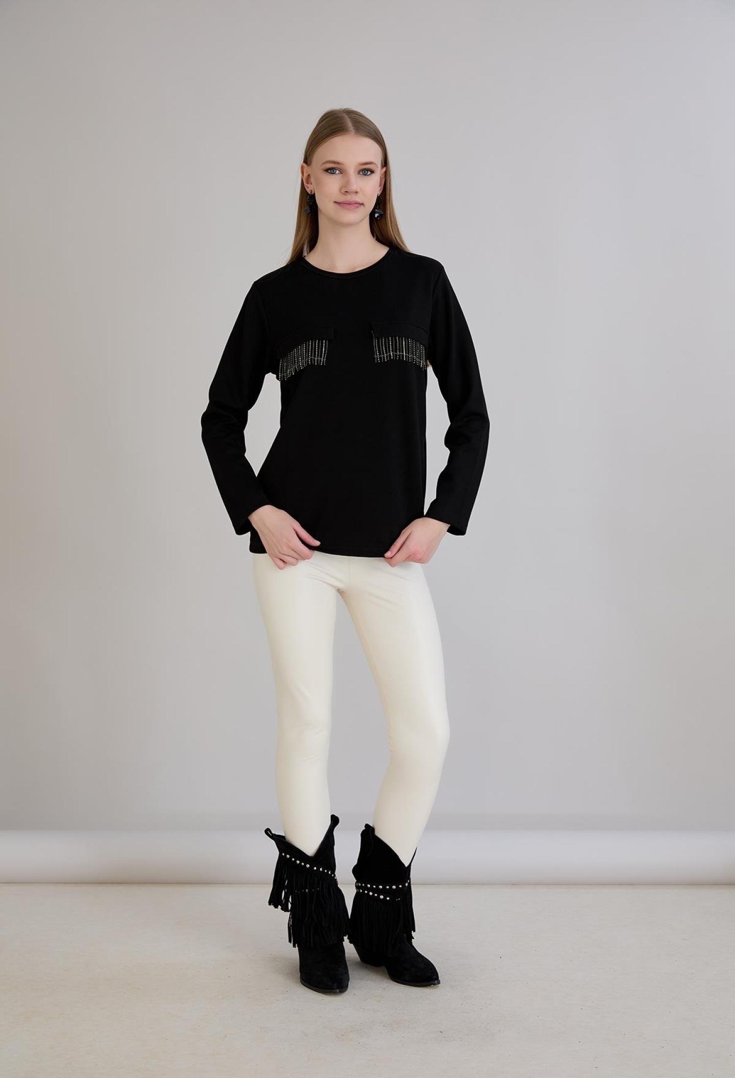 Blouse With Long Straight Sleeves And Round Neck - Brand: Sortie Collection - Women & Kids, Baby Clothes Wholesale - TheBS Women