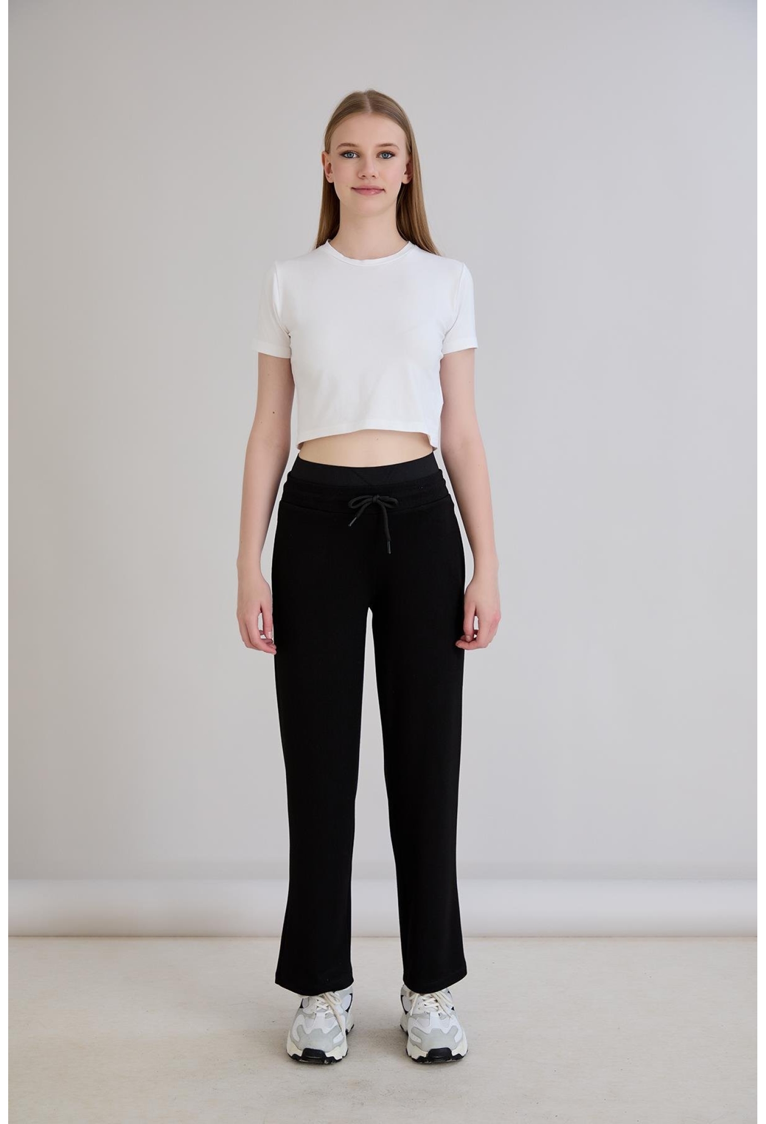 Sweatpants Jogger With Drawstring And Slant Pocket - Brand: Sortie Collection - Women & Kids, Baby Clothes Wholesale - TheBS Women