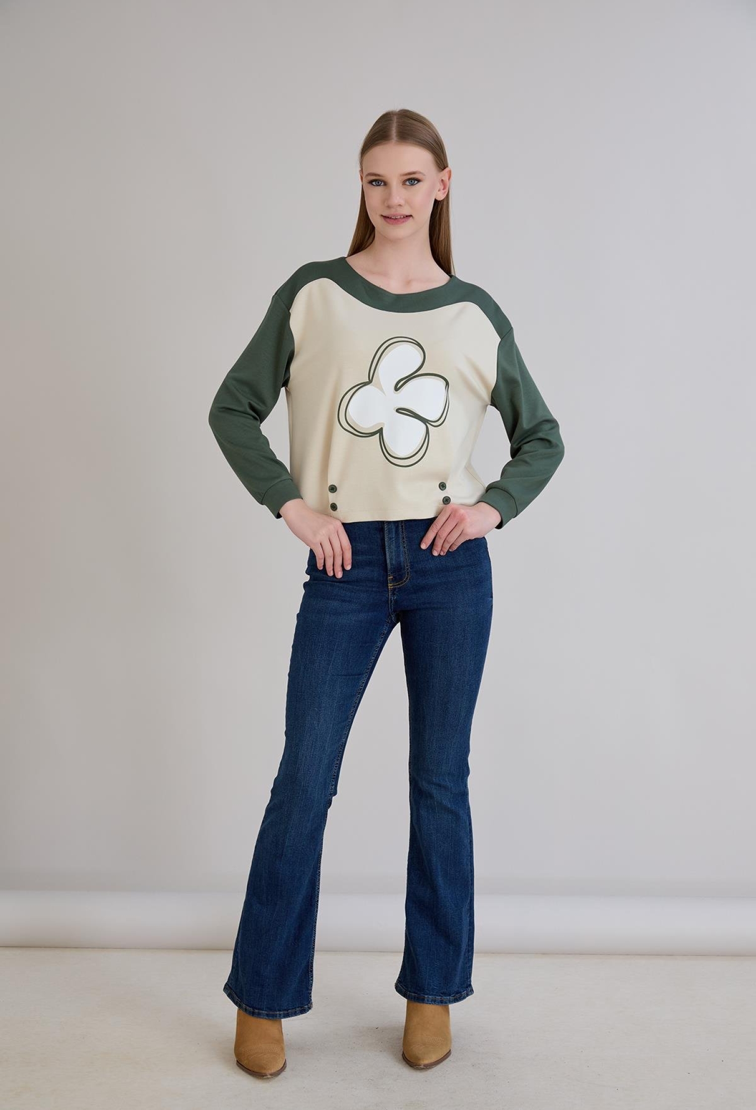 Beige Casual Blouse With Raglan Long Sleeves - Brand: Sortie Collection - Women & Kids, Baby Clothes Wholesale - TheBS Women