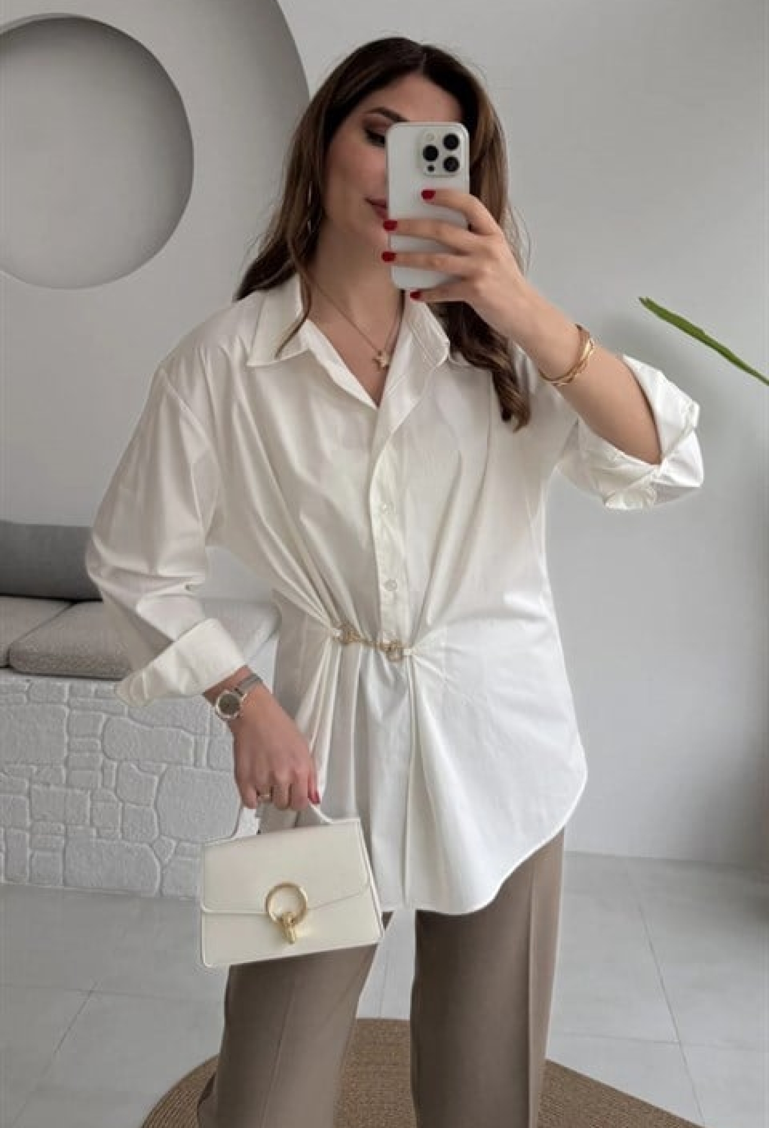 White Oversized Fit Long Shirt With Notched Neck - Brand: Sobe Istanbul - Women & Kids, Baby Clothes Wholesale - TheBS Women