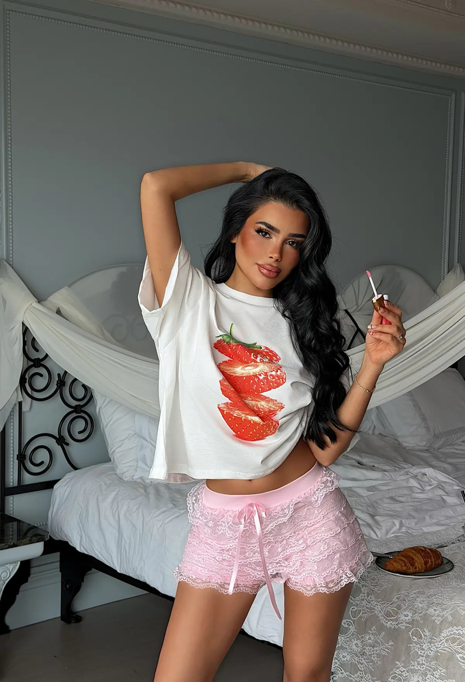 Casual Oversized Crop Shirt With Crew Neck - Brand: EYYO ATELIER - Women & Kids, Baby Clothes Wholesale - TheBS Women