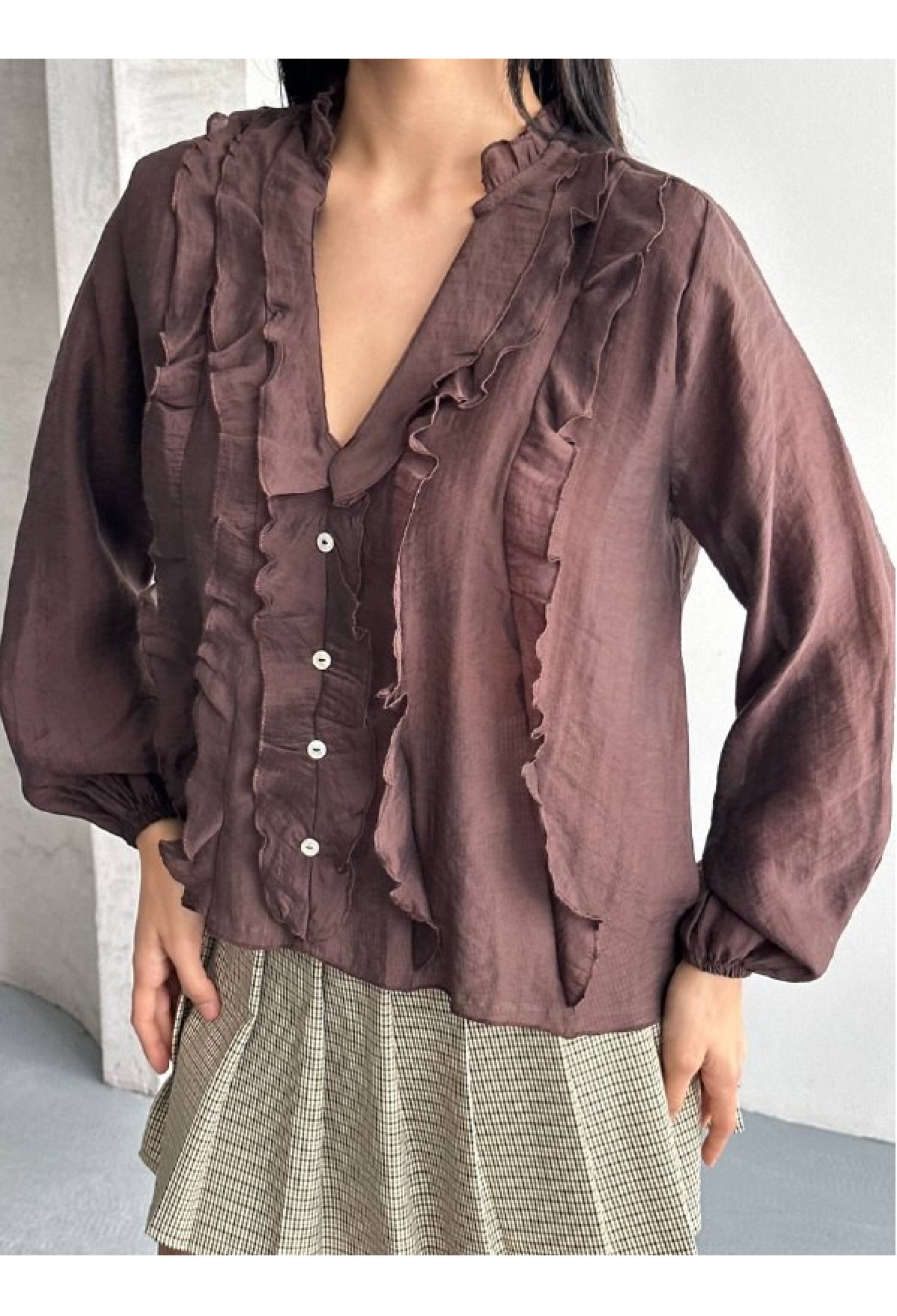 Elegant Vintage Shirt With Ruffle Sleeves - Brand: Mistix - Women & Kids, Baby Clothes Wholesale - TheBS Women