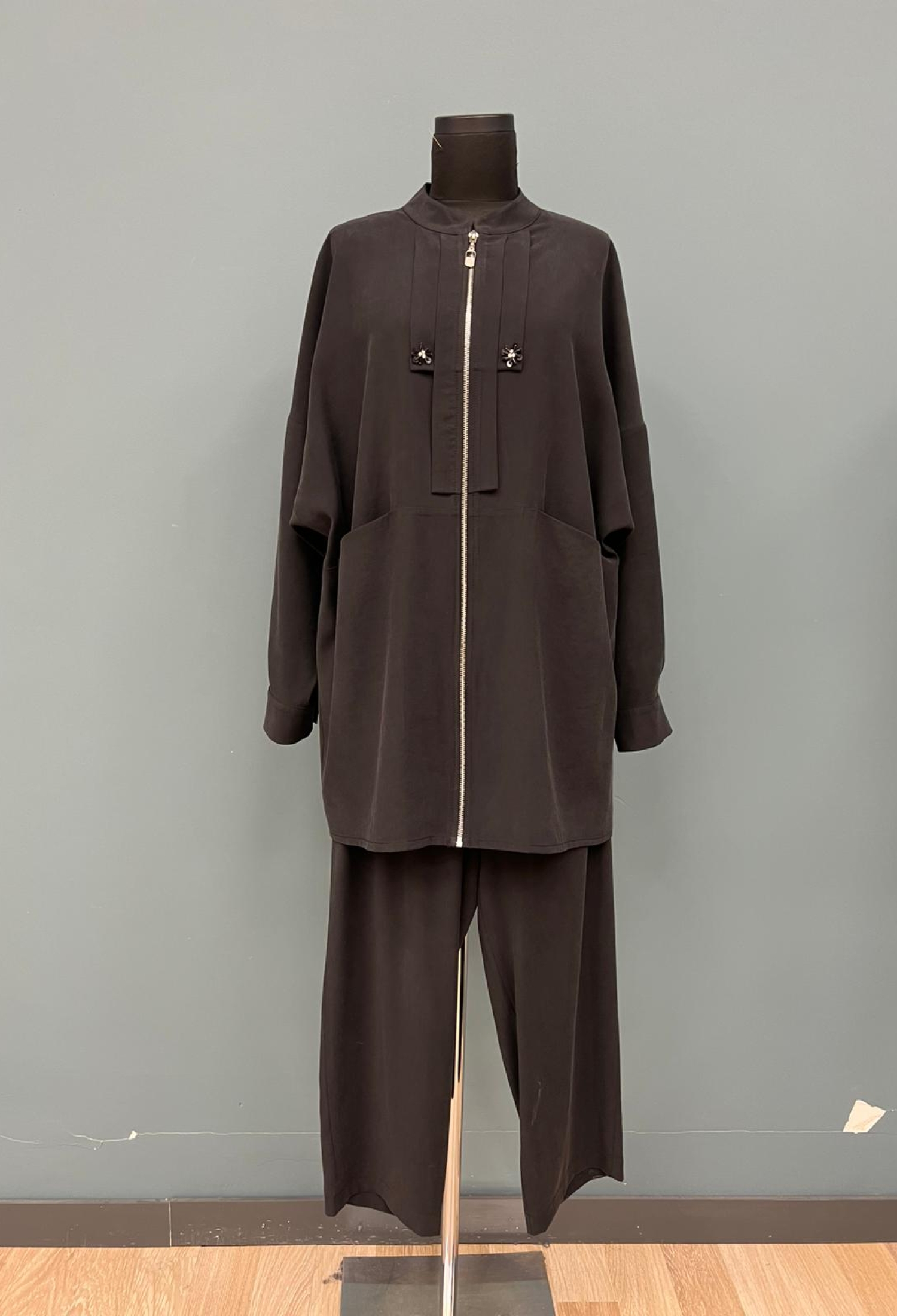 Black Modest Casual Elegant Set - Brand: Puane - Women & Kids, Baby Clothes Wholesale - TheBS Women