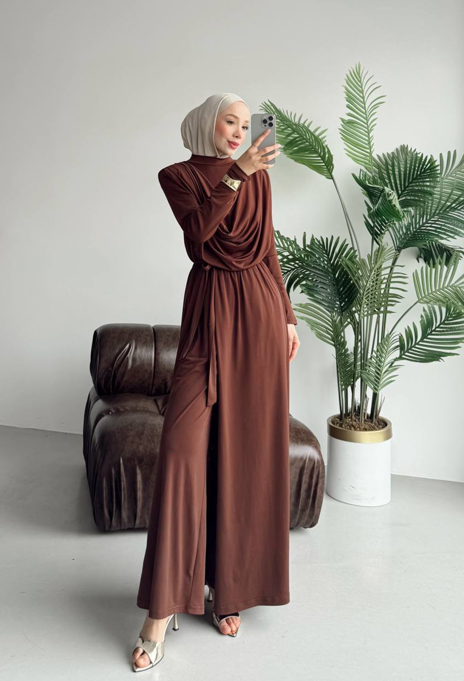 Tailored Jumpsuit With High Neck And Long Sleeves - Brand: Mode Roy - Women & Kids, Baby Clothes Wholesale - TheBS Women