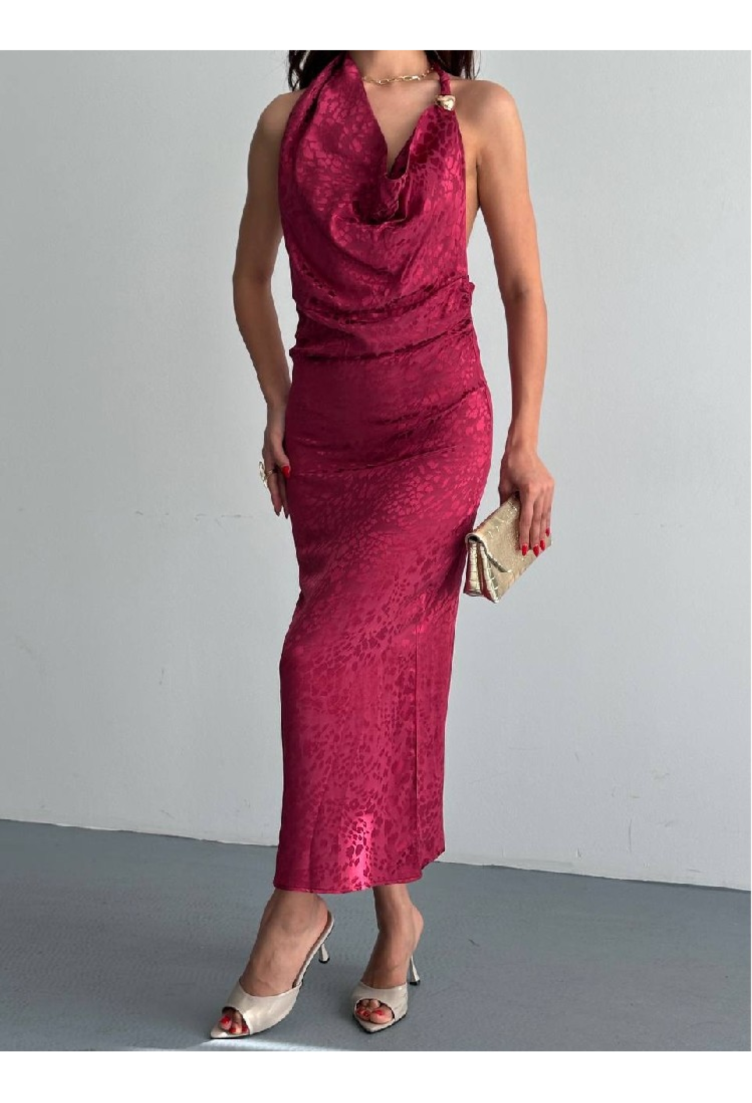 Fitted Sleeveless Cowl Neck Blouse