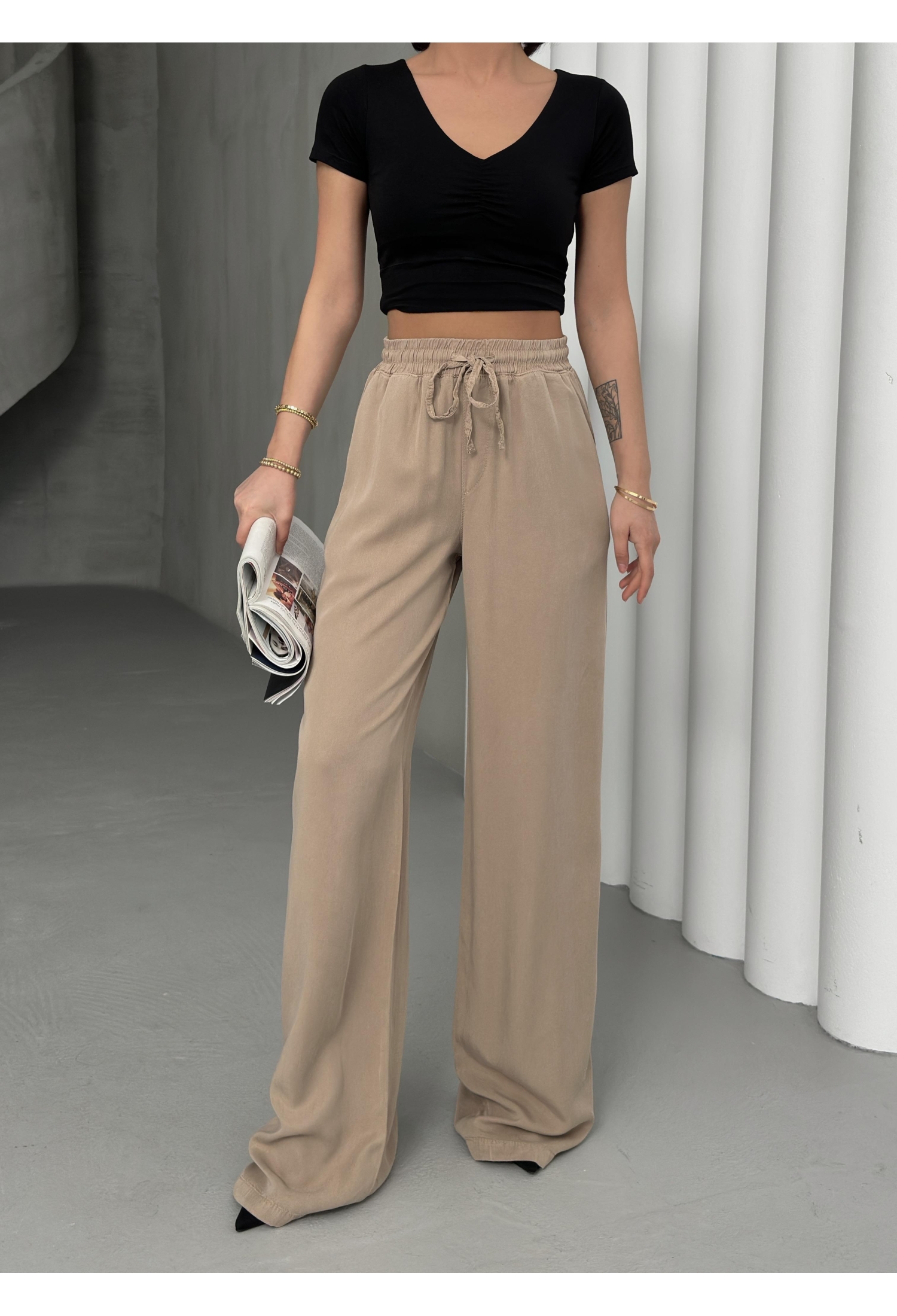 Sloppy Palazzo Pants With Elastic Waist