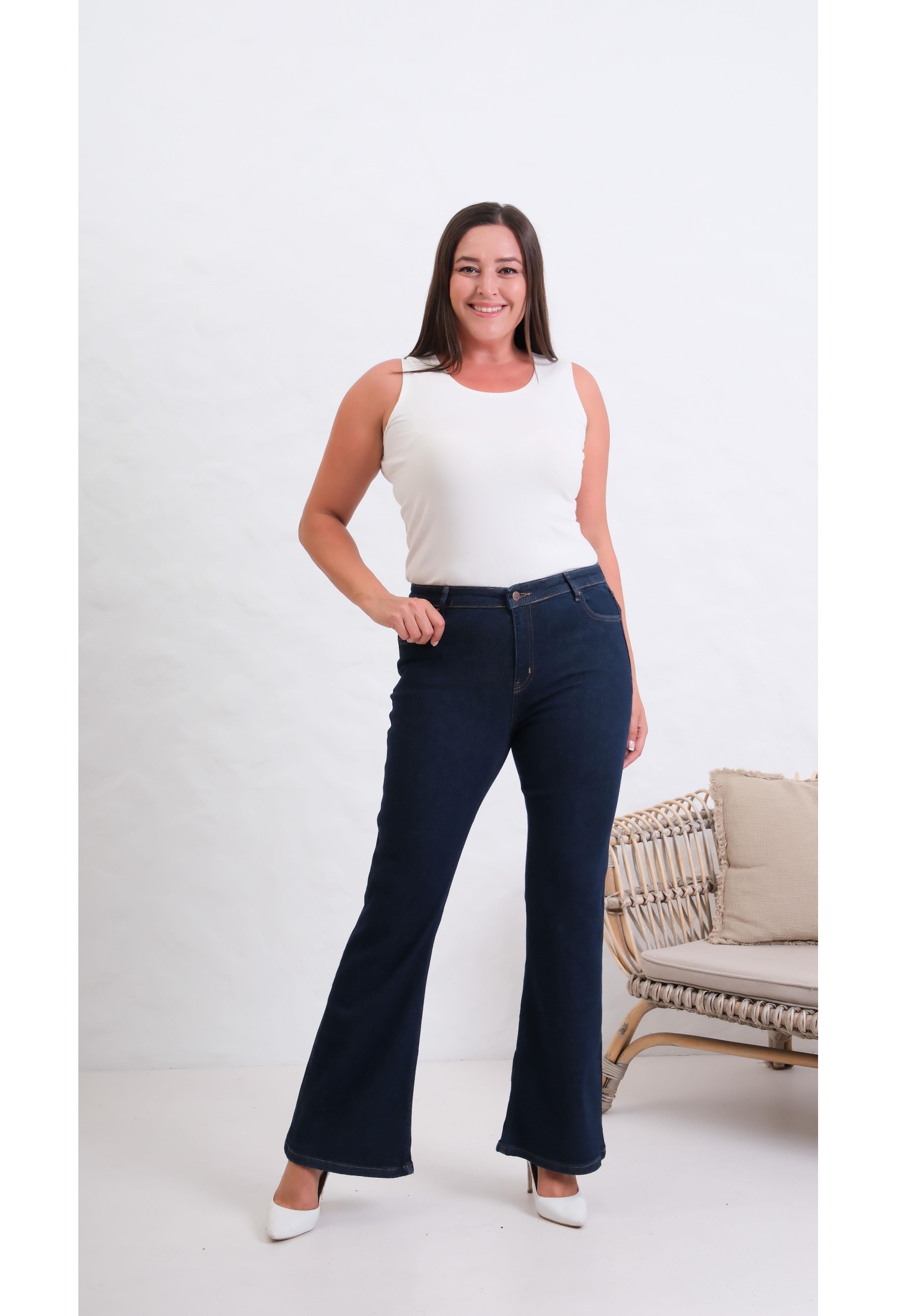 Casual Plus Size Mom Jeans With Flare Leg