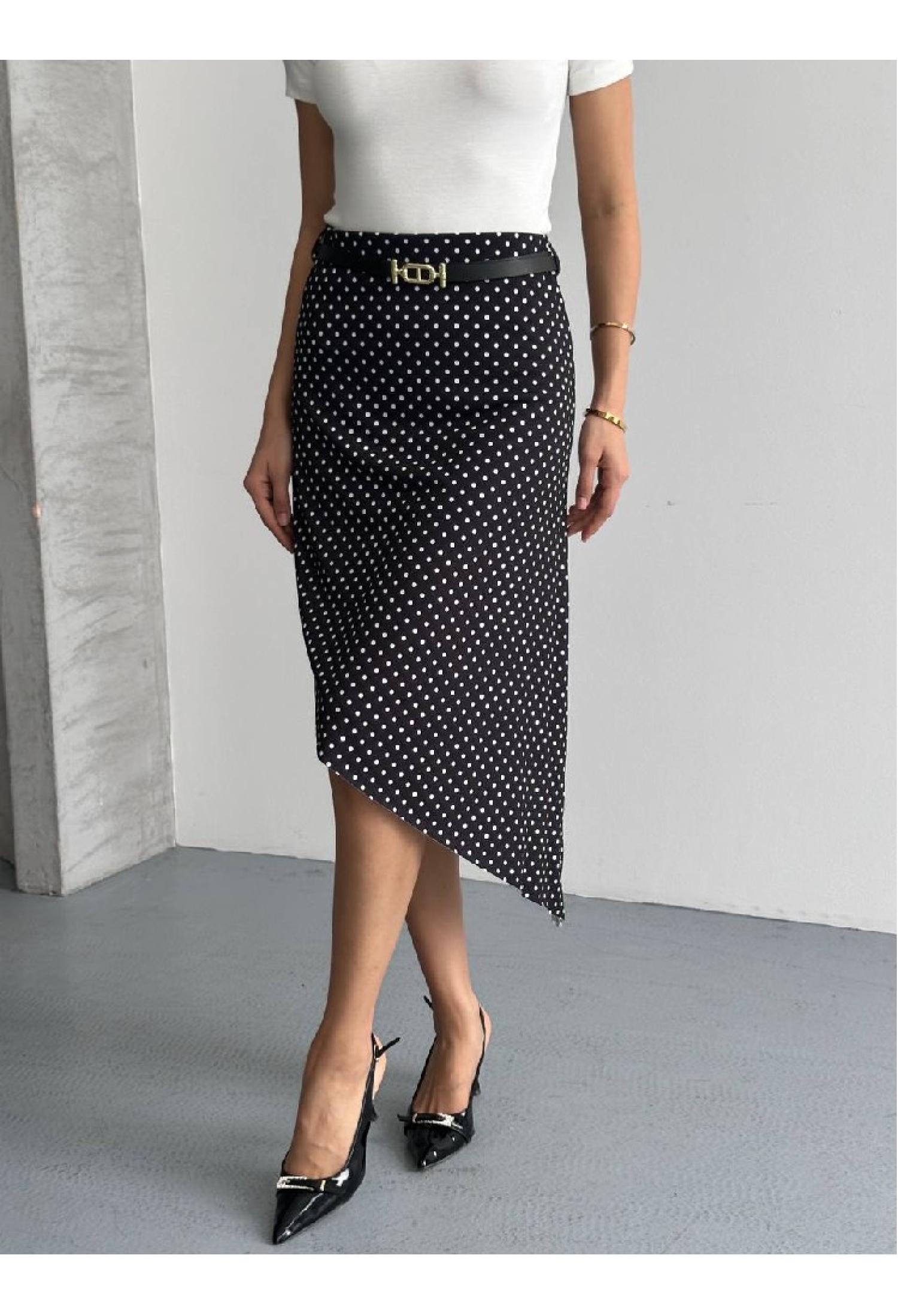 Elegant Polka Dot Asymmetrical Midi Skirt