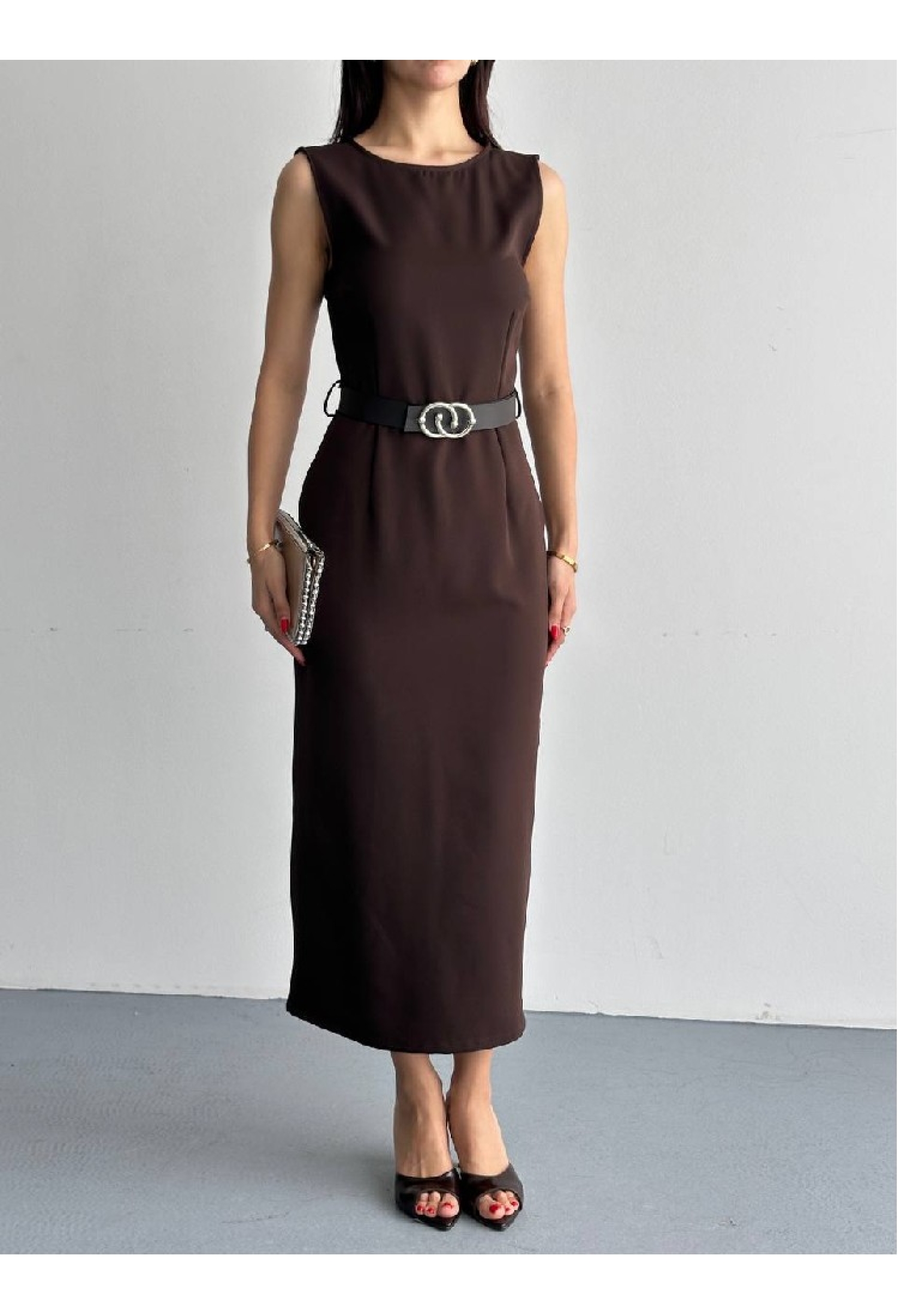 Elegant Sheath Dress With Cap Sleeves