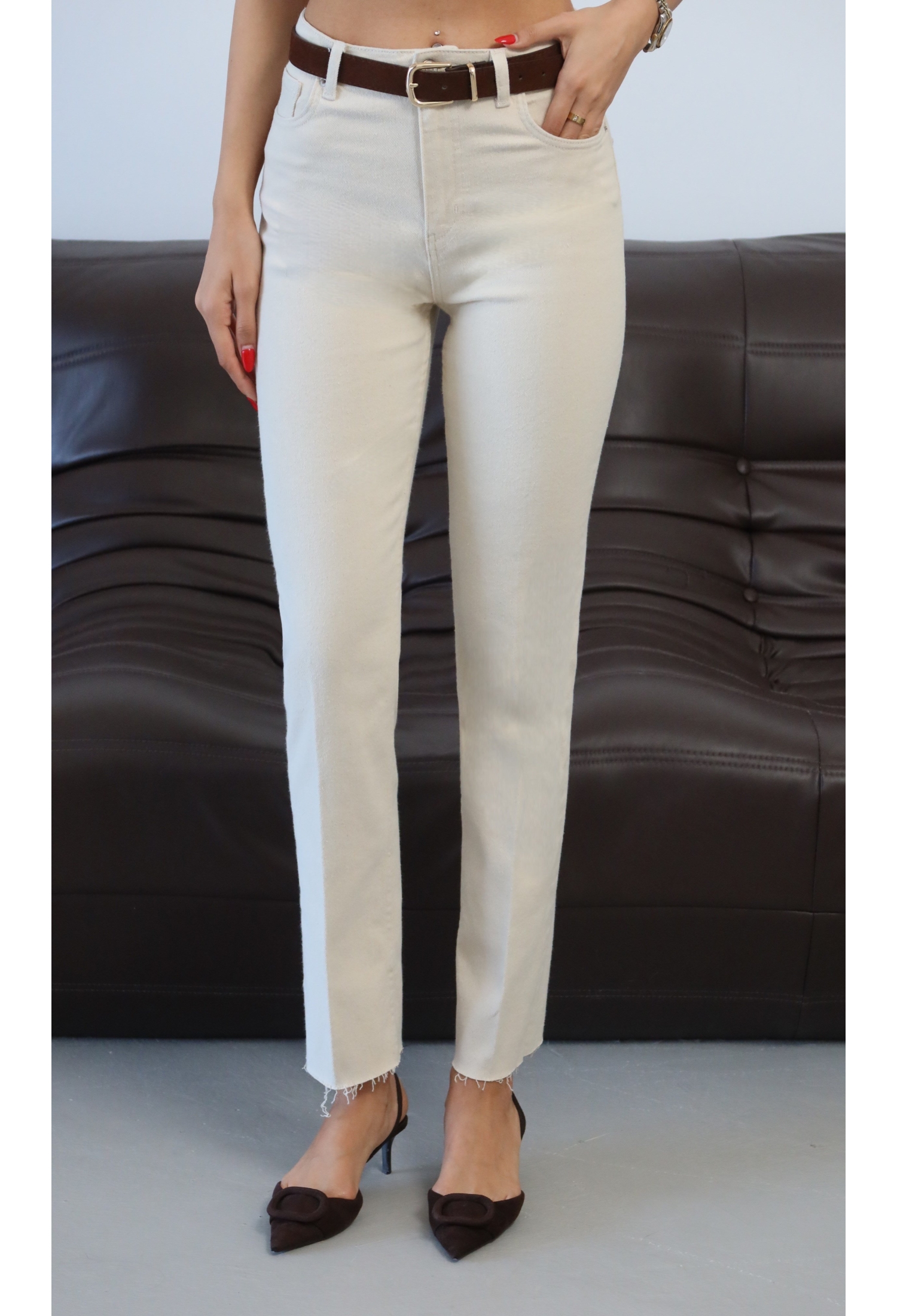 Ecru Mom Jeans High Waist Straight Leg Buttoned