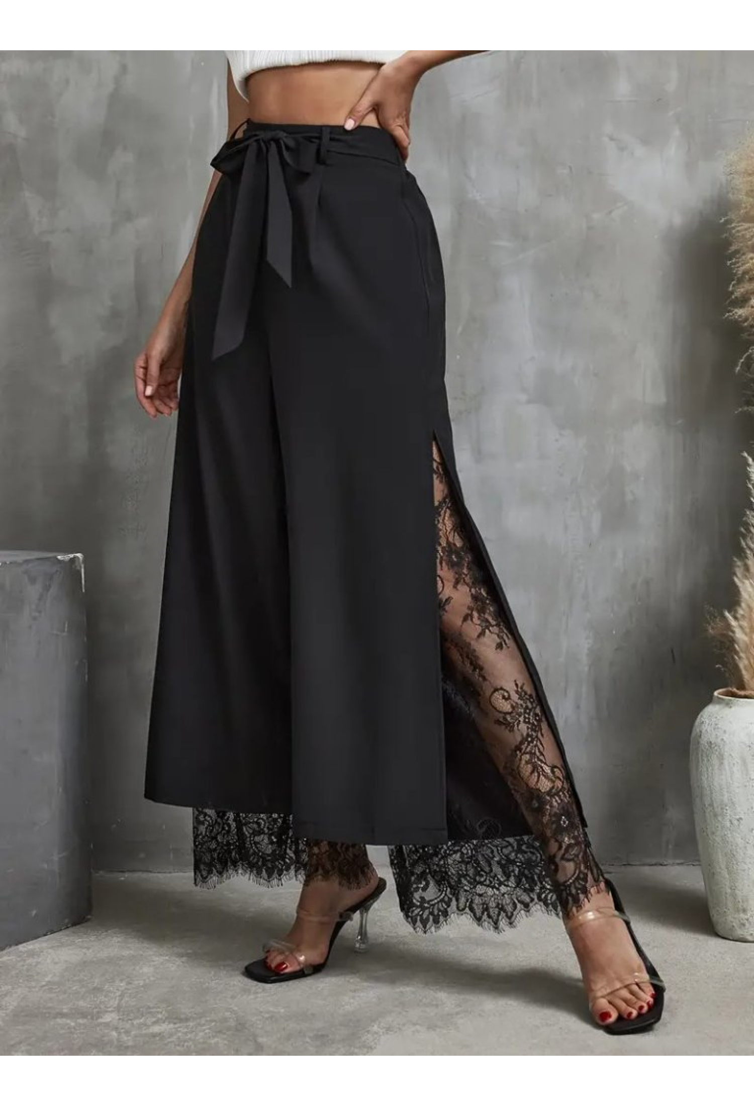 High Waist Belted Lace Detailed Plunge Pants - Black