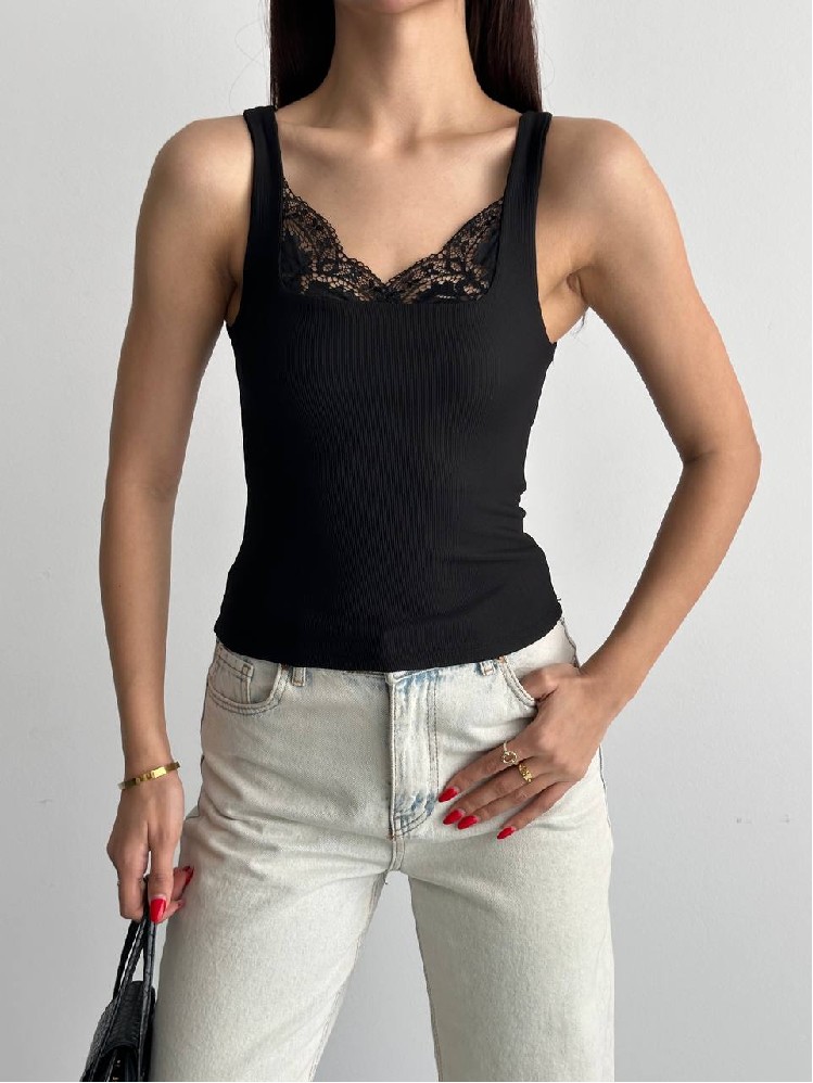 Slim Fit Sleeveless Square Neck Blouse