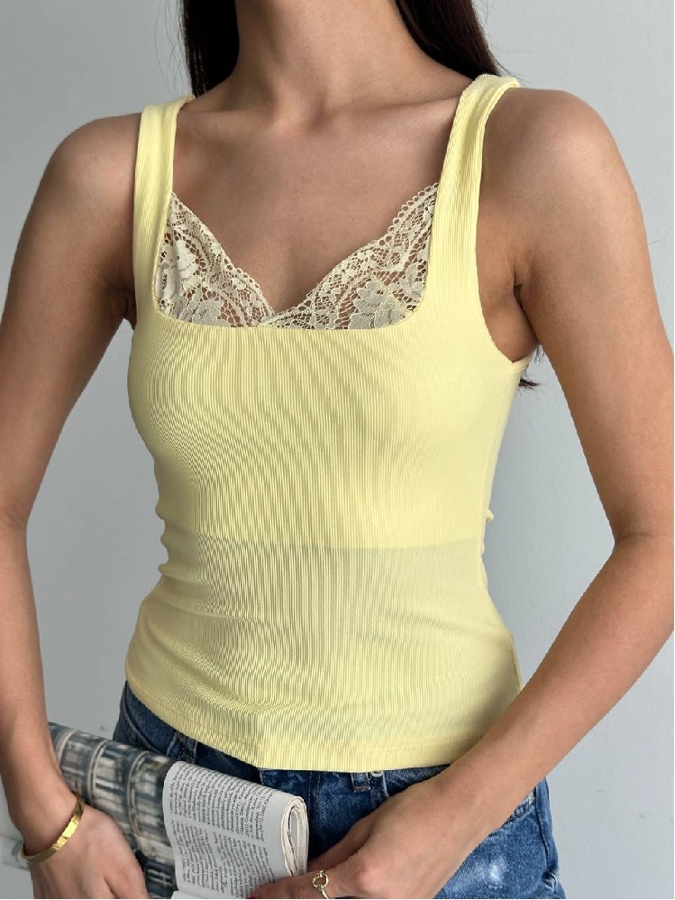 Fitted Sleeveless Blouse With Square Neck