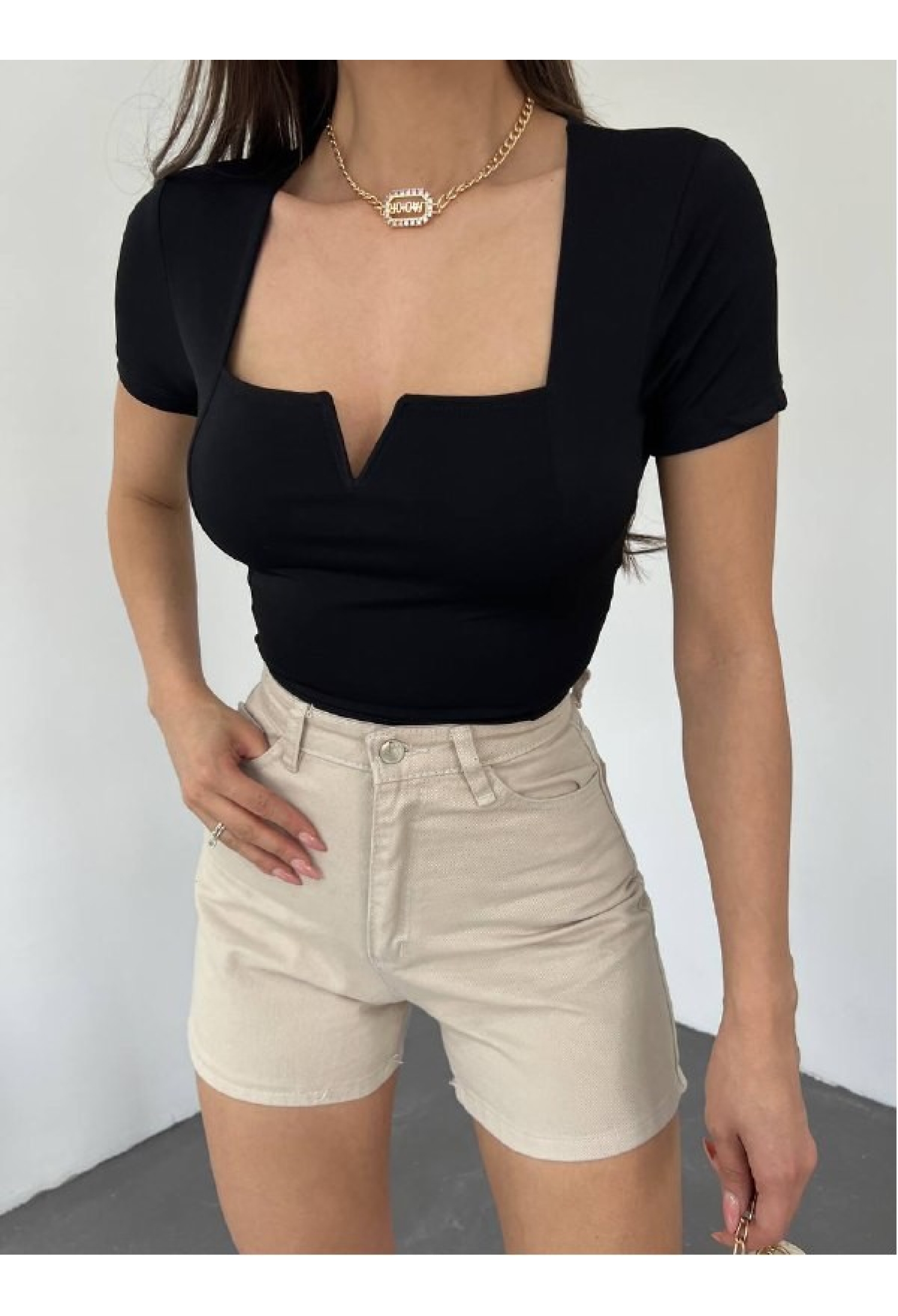 Slim Fit Crop Blouse With Notched Neck
