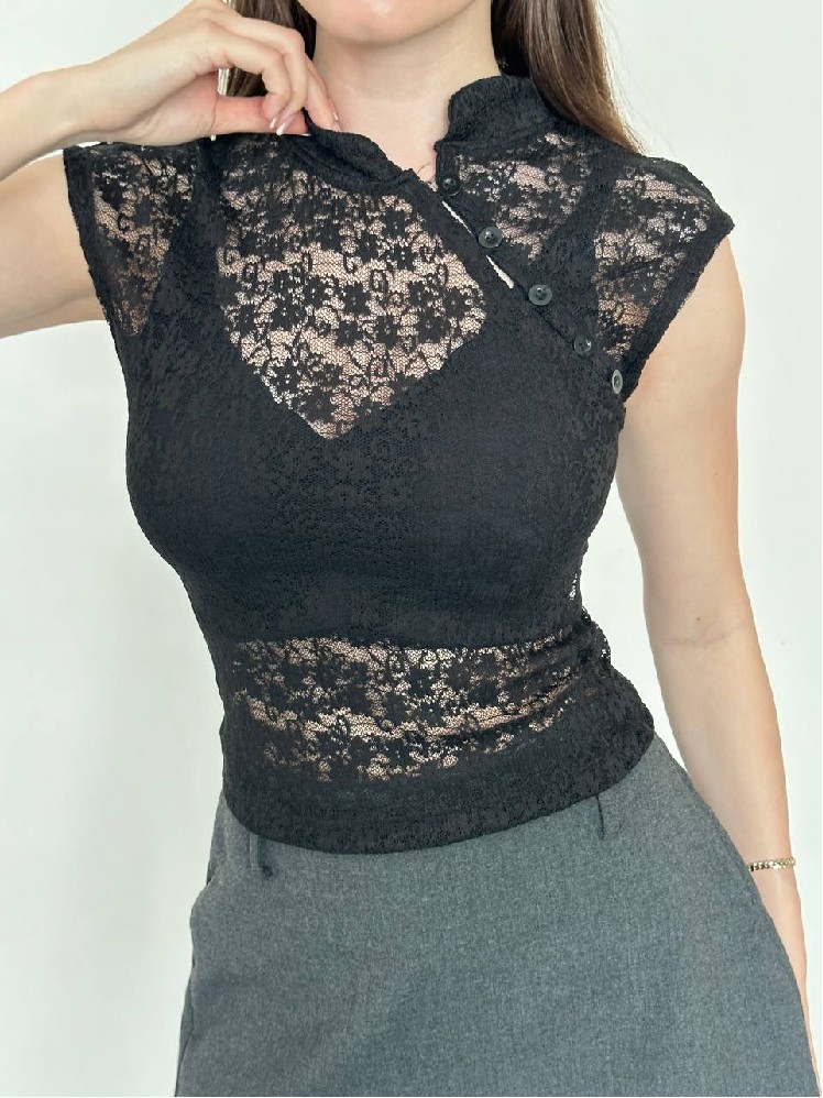 Elegant Blouse With Floral Cap Sleeves