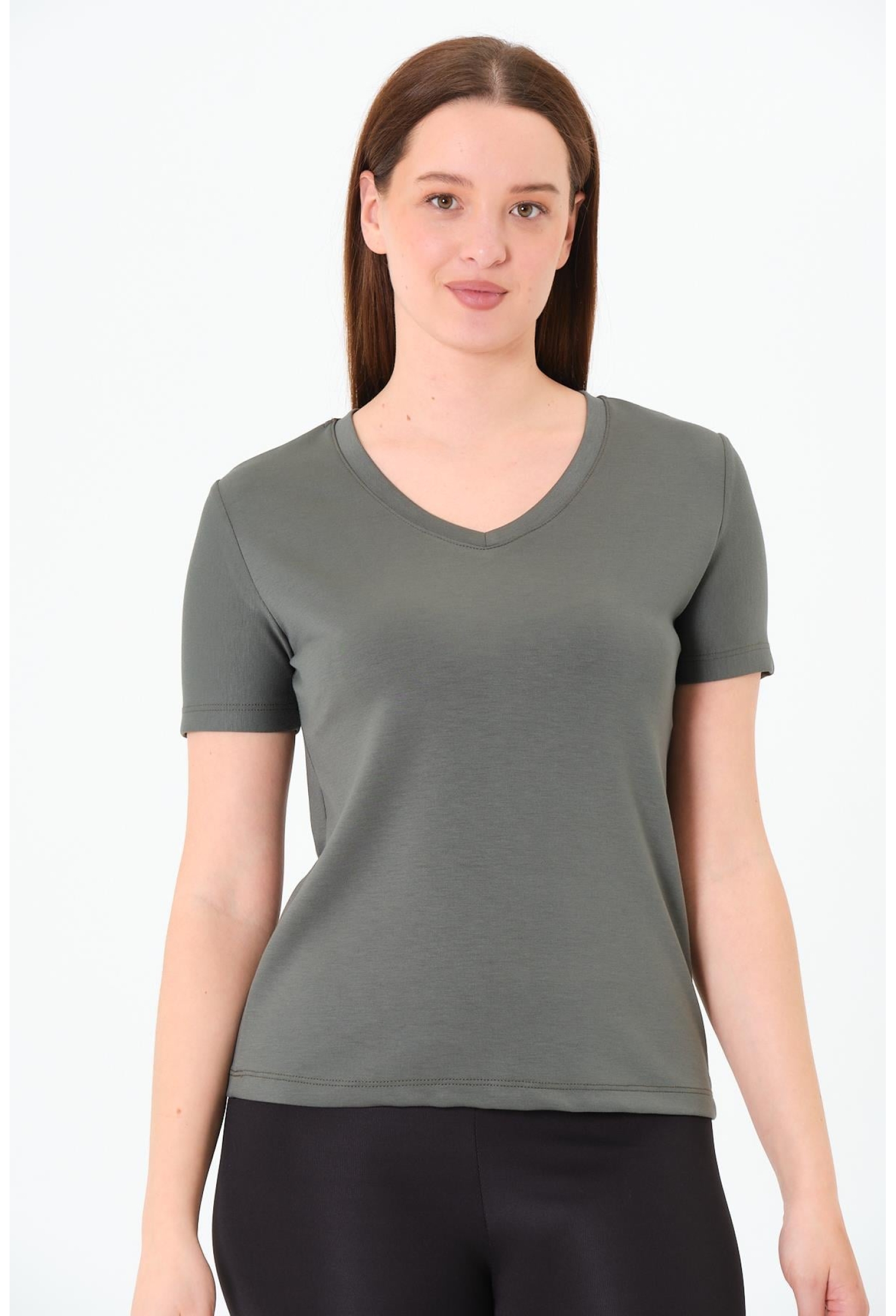 Green Casual Tshirt With V-Neck And Short Sleeves